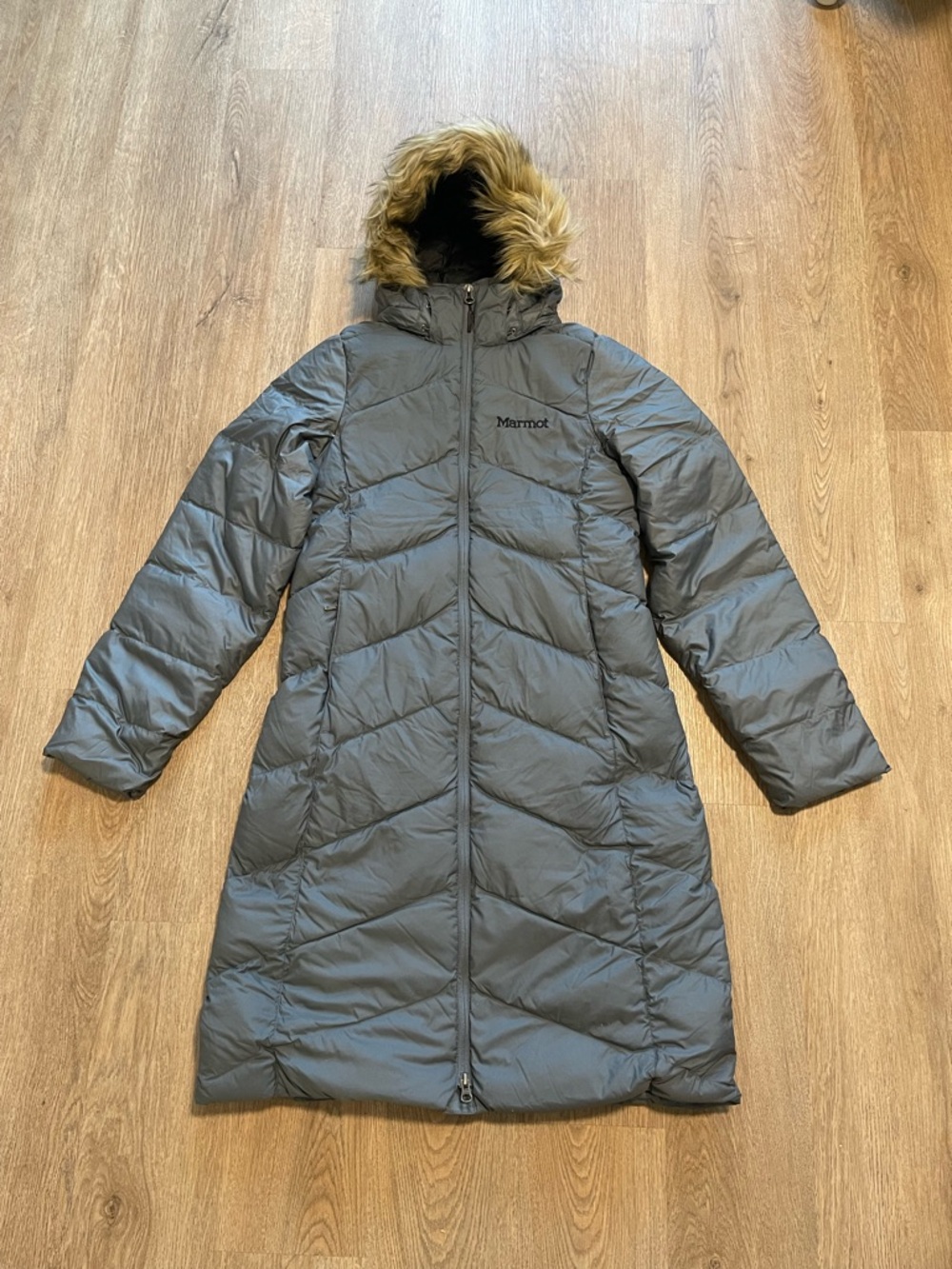 Marmot Women's Long Puffer Coat with Faux Fur Trim - Gray